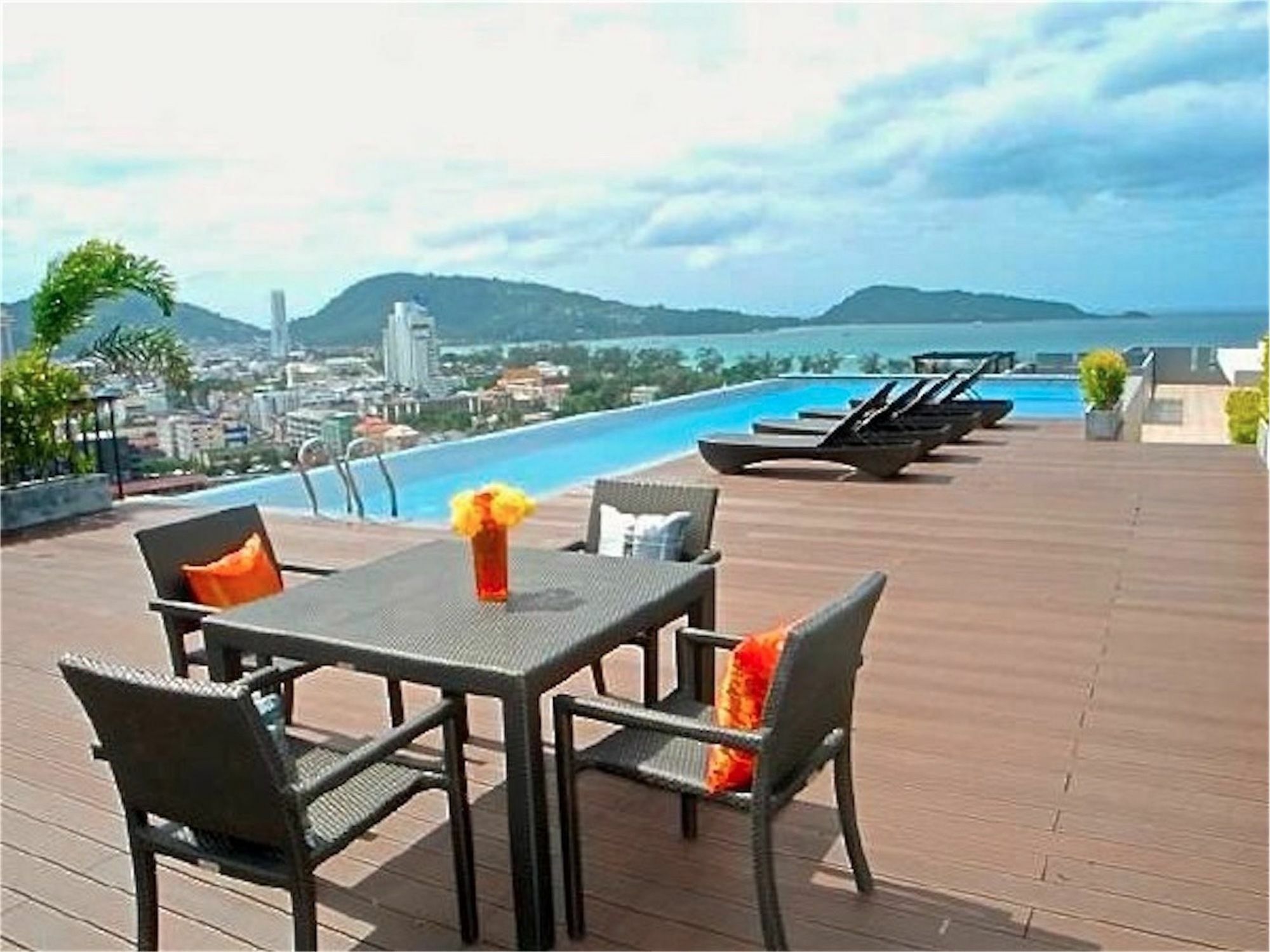 Bliss Patong 2 Bedrooms Apartment Exterior foto